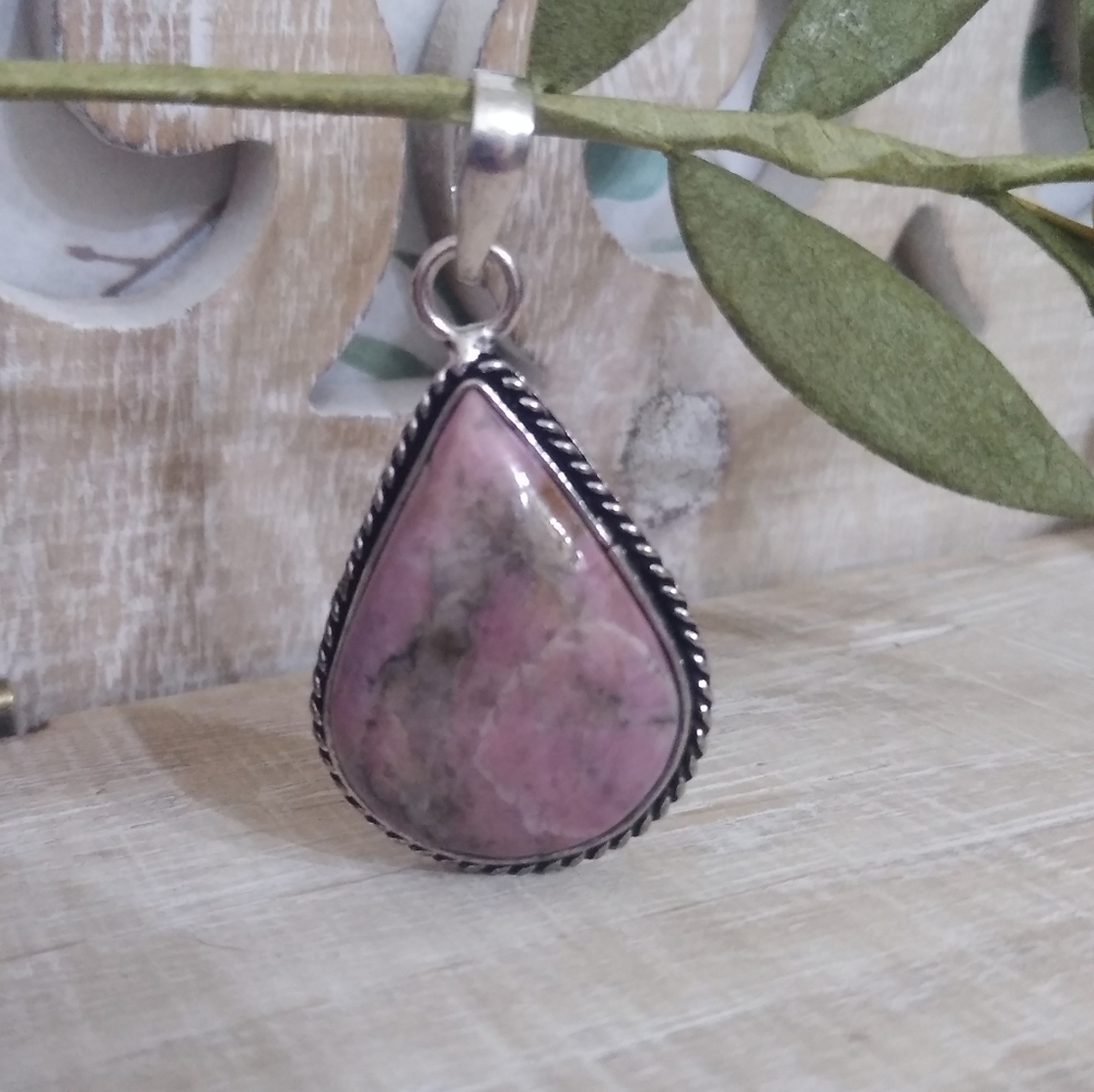 RHODONITE SILVER STONE PENDANT NWOT